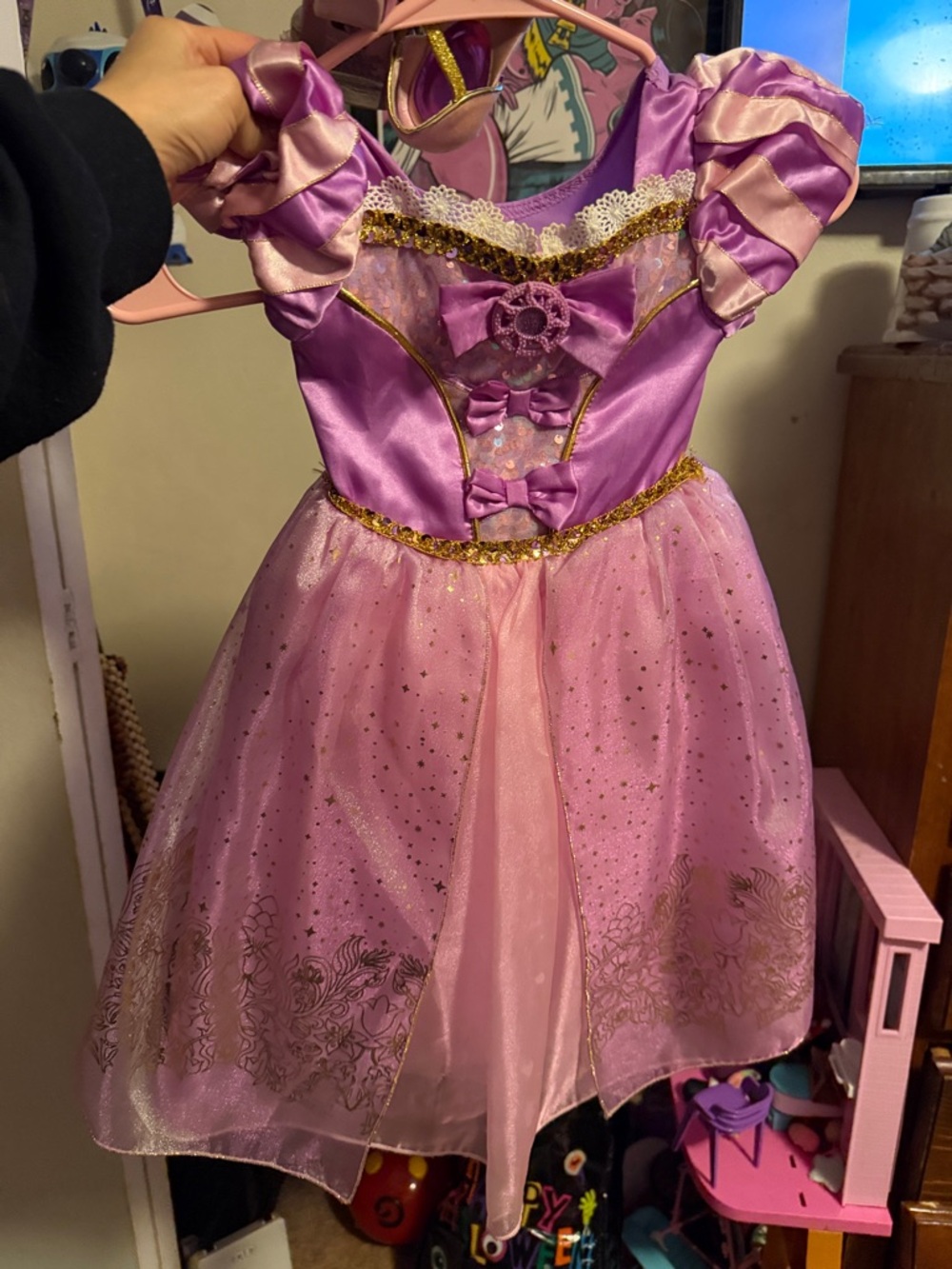 Disney Rapunzel Dress 3T and shoes 7/8